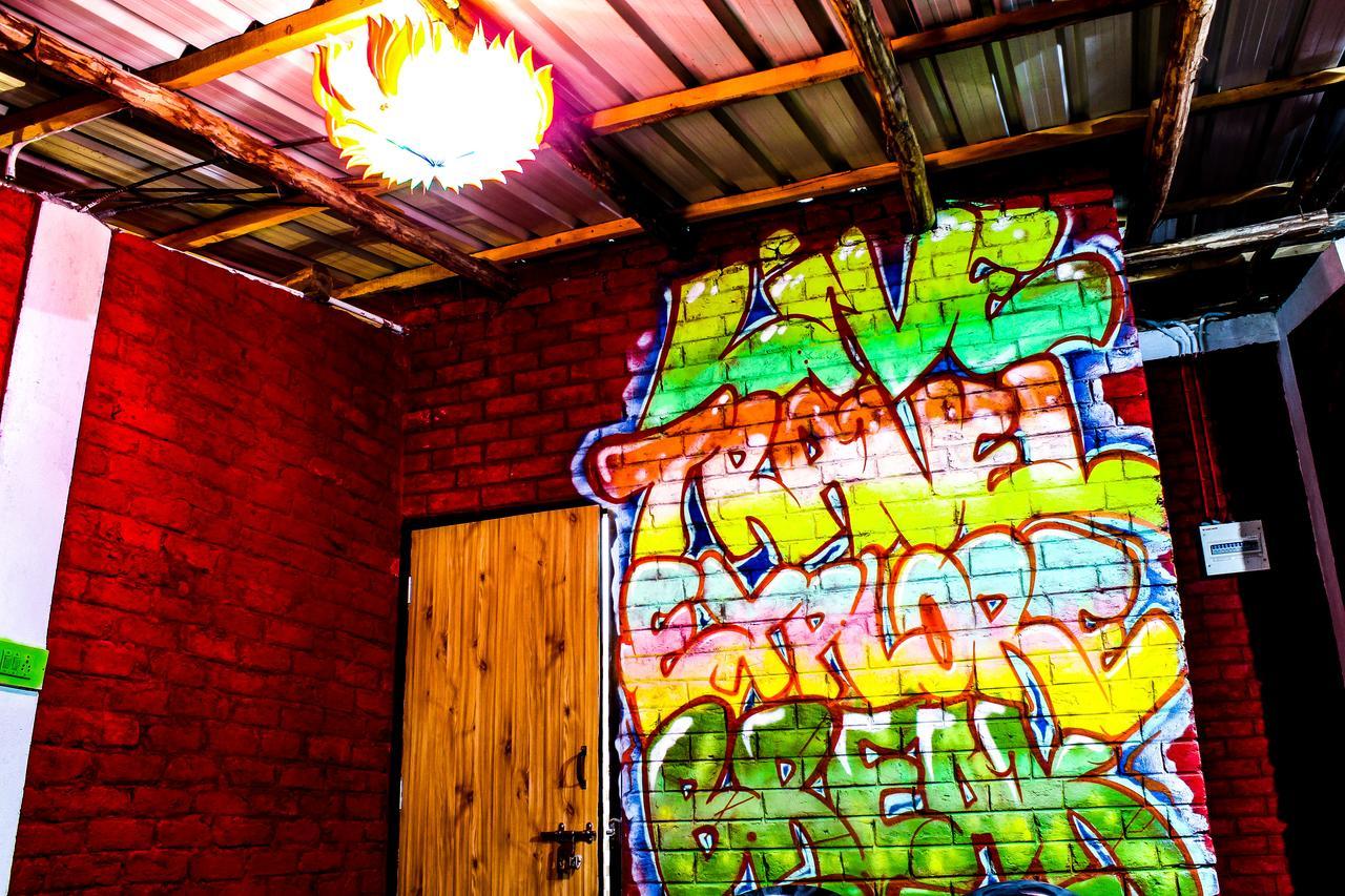 Hostel Backpacker Panda Manali Exterior foto