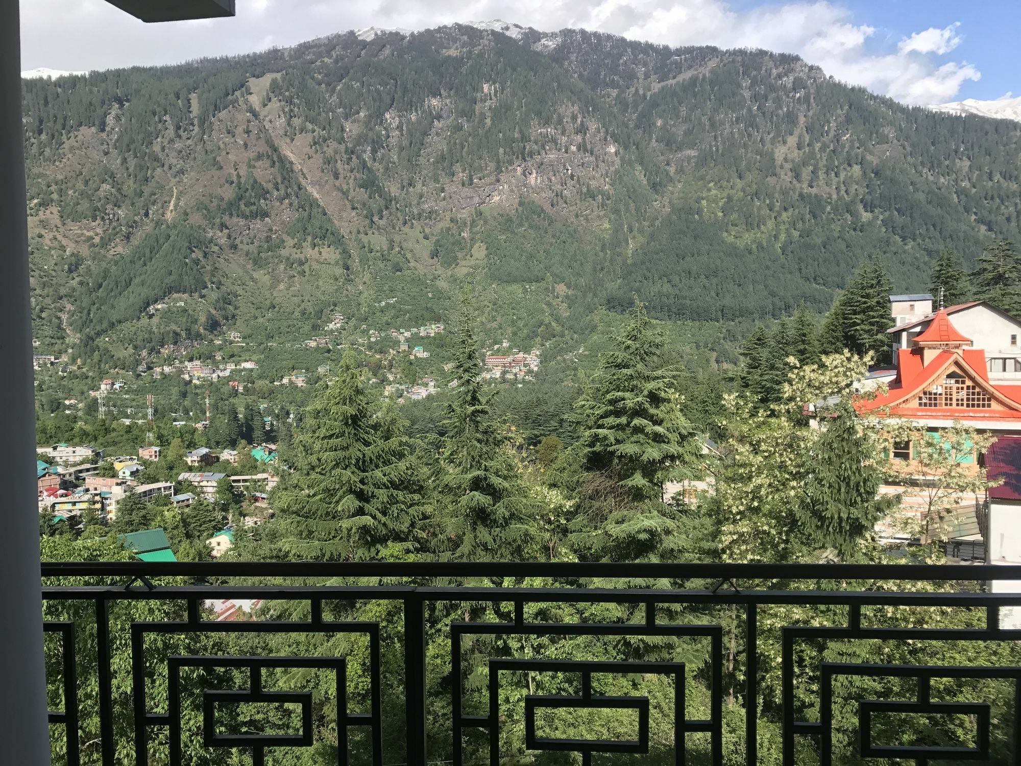 Hostel Backpacker Panda Manali Exterior foto